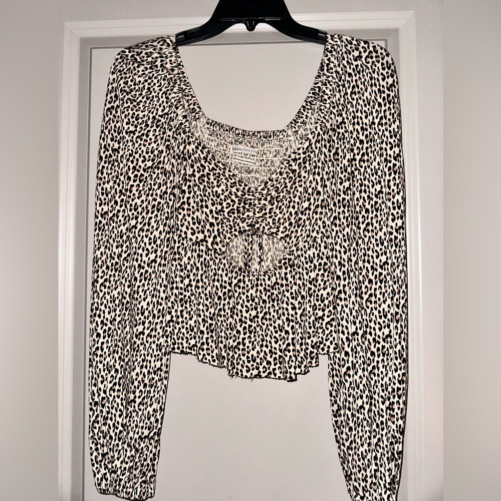 Long sleeve cheetah print shirt